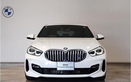 BMW 1 серия, 2021 год, 1 550 000 рублей, 2 фотография