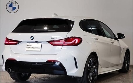 BMW 1 серия, 2021 год, 1 550 000 рублей, 4 фотография