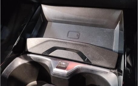 BMW 1 серия, 2021 год, 1 550 000 рублей, 24 фотография