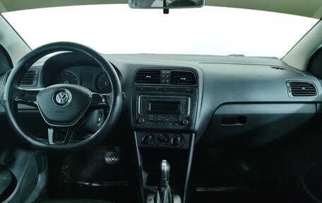 Volkswagen Polo VI (EU Market), 2017 год, 747 000 рублей, 10 фотография