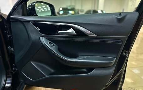 Infiniti QX30, 2017 год, 2 400 000 рублей, 24 фотография