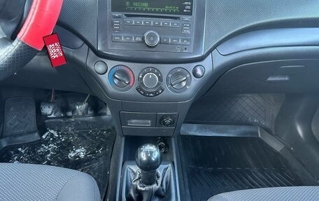 Chevrolet Aveo III, 2010 год, 415 000 рублей, 11 фотография