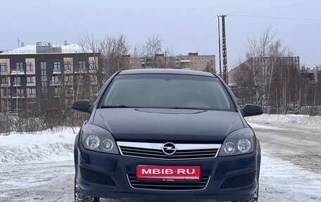 Opel Astra H, 2008 год, 389 000 рублей, 1 фотография