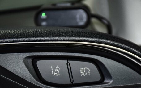 Toyota Vitz, 2015 год, 1 099 000 рублей, 20 фотография