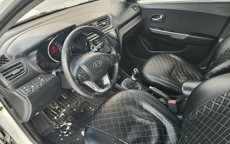 KIA Rio III рестайлинг, 2012 год, 685 000 рублей, 10 фотография