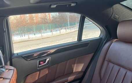 Mercedes-Benz E-Класс, 2013 год, 3 200 000 рублей, 19 фотография