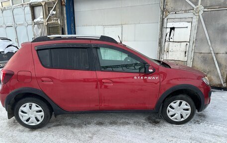 Renault Sandero II рестайлинг, 2015 год, 950 000 рублей, 4 фотография