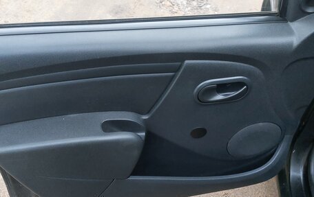 Renault Logan I, 2010 год, 390 000 рублей, 6 фотография