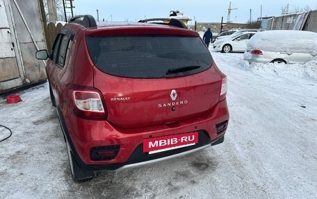 Renault Sandero II рестайлинг, 2015 год, 950 000 рублей, 3 фотография