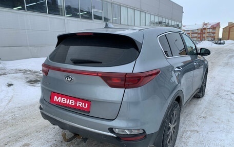 KIA Sportage IV рестайлинг, 2019 год, 2 030 000 рублей, 6 фотография