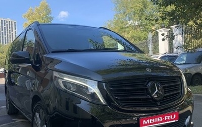 Mercedes-Benz V-Класс, 2018 год, 4 500 000 рублей, 1 фотография