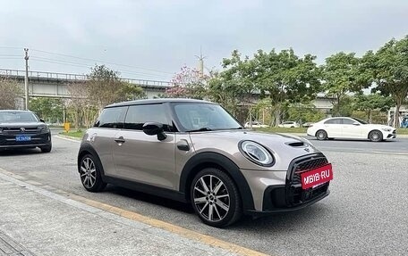 MINI Hatch, 2022 год, 2 430 000 рублей, 3 фотография