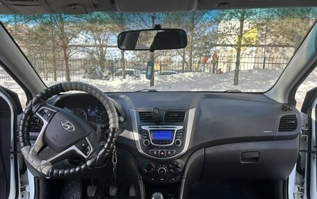 Hyundai Solaris II рестайлинг, 2016 год, 790 000 рублей, 8 фотография