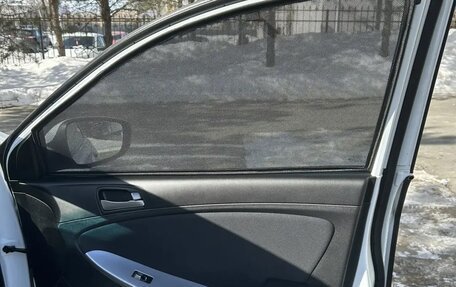 Hyundai Solaris II рестайлинг, 2016 год, 790 000 рублей, 5 фотография