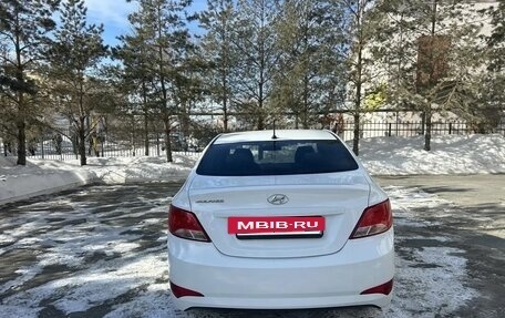 Hyundai Solaris II рестайлинг, 2016 год, 790 000 рублей, 4 фотография