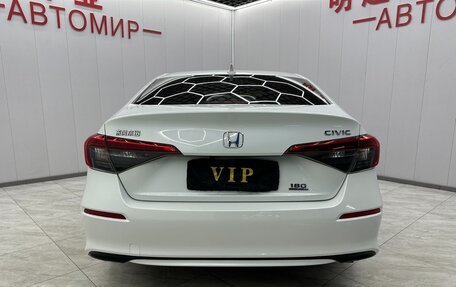 Honda Civic, 2022 год, 1 650 000 рублей, 5 фотография