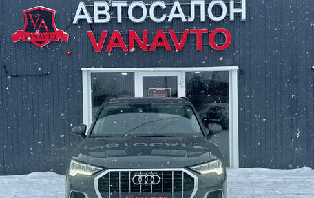 Audi Q3, 2019 год, 3 050 000 рублей, 2 фотография