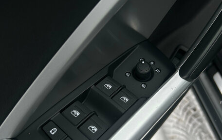 Audi Q3, 2019 год, 3 050 000 рублей, 23 фотография