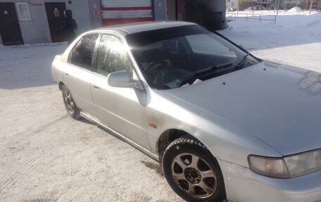 Honda Accord VII рестайлинг, 1996 год, 128 000 рублей, 3 фотография