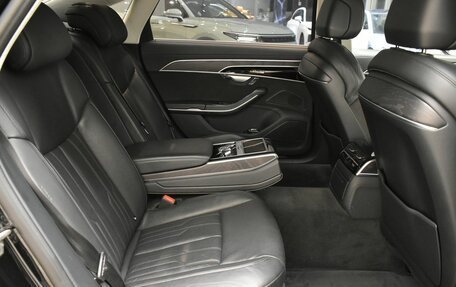 Audi A8, 2018 год, 4 975 000 рублей, 23 фотография