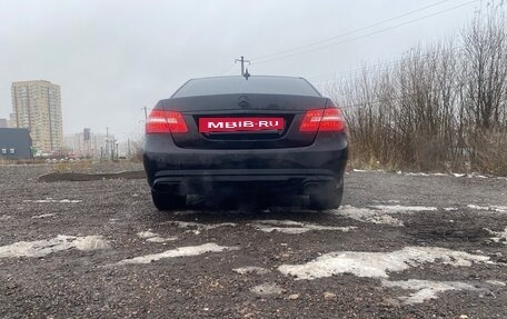 Mercedes-Benz E-Класс, 2010 год, 1 300 000 рублей, 11 фотография