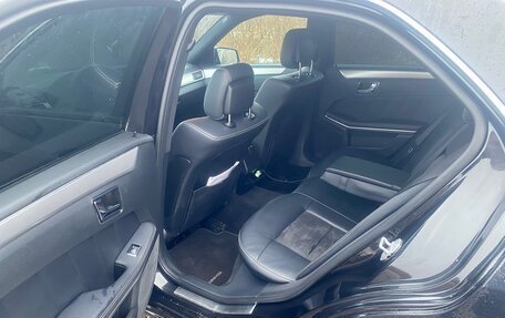 Mercedes-Benz E-Класс, 2010 год, 1 300 000 рублей, 20 фотография