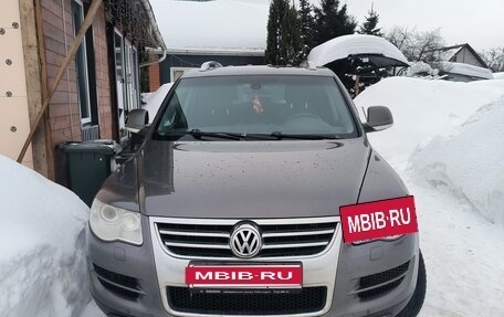 Volkswagen Touareg III, 2010 год, 1 150 000 рублей, 4 фотография