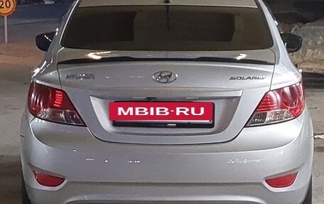 Hyundai Solaris II рестайлинг, 2013 год, 850 000 рублей, 4 фотография