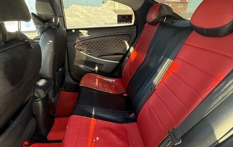 Hyundai Solaris II рестайлинг, 2013 год, 850 000 рублей, 16 фотография