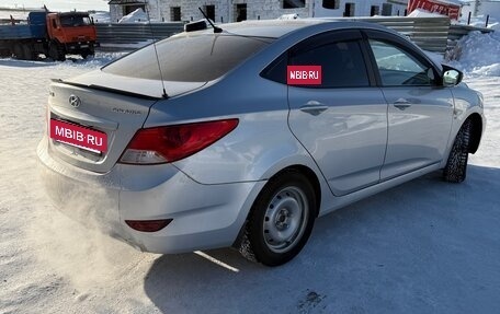 Hyundai Solaris II рестайлинг, 2013 год, 850 000 рублей, 9 фотография