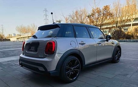 MINI Hatch, 2021 год, 2 470 000 рублей, 6 фотография