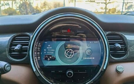 MINI Hatch, 2021 год, 2 470 000 рублей, 9 фотография