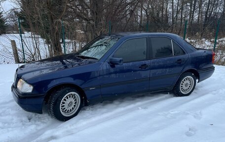 Mercedes-Benz C-Класс, 1996 год, 300 000 рублей, 3 фотография