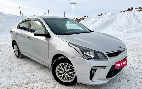 KIA Rio IV, 2020 год, 1 550 000 рублей, 3 фотография
