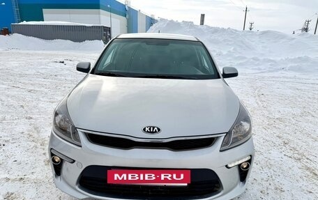 KIA Rio IV, 2020 год, 1 550 000 рублей, 2 фотография