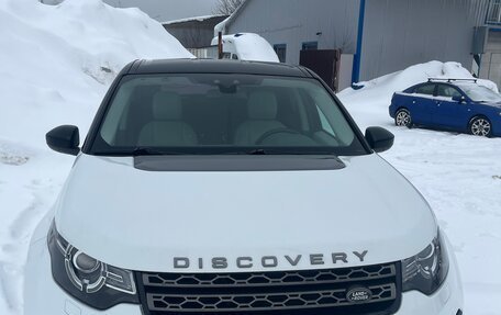 Land Rover Discovery Sport I рестайлинг, 2015 год, 2 100 000 рублей, 9 фотография