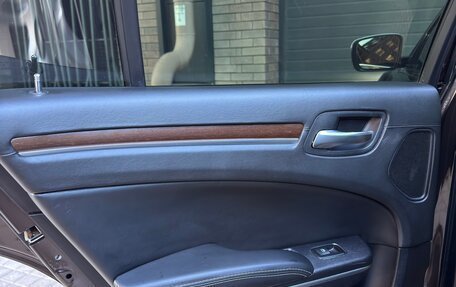 Chrysler 300C II, 2012 год, 1 350 000 рублей, 15 фотография