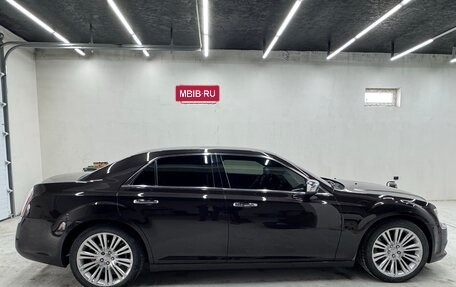 Chrysler 300C II, 2012 год, 1 350 000 рублей, 35 фотография