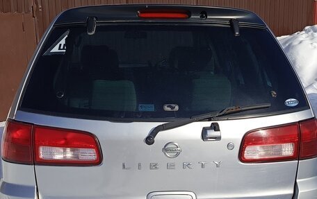 Nissan Liberty, 2001 год, 550 000 рублей, 6 фотография