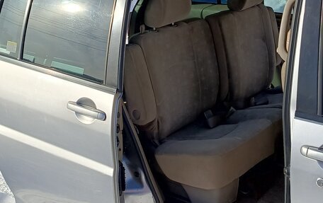 Nissan Liberty, 2001 год, 550 000 рублей, 14 фотография