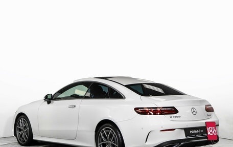 Mercedes-Benz E-Класс, 2023 год, 7 500 000 рублей, 5 фотография