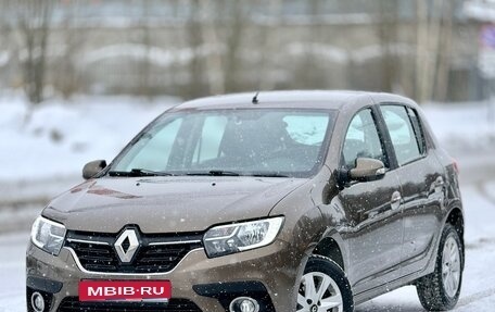 Renault Sandero II рестайлинг, 2018 год, 1 060 000 рублей, 1 фотография