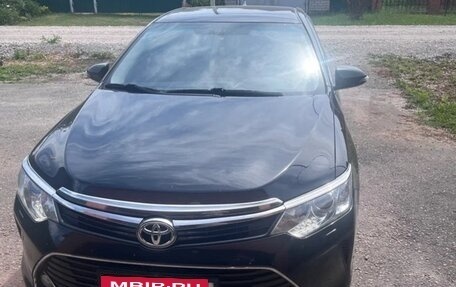 Toyota Camry, 2017 год, 2 300 000 рублей, 1 фотография