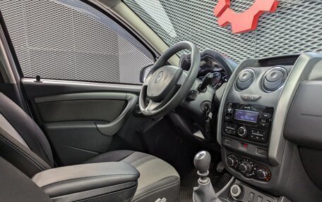 Renault Duster I рестайлинг, 2017 год, 1 200 000 рублей, 24 фотография