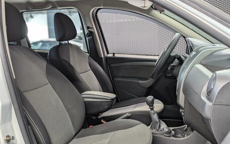 Renault Duster I рестайлинг, 2017 год, 1 200 000 рублей, 26 фотография