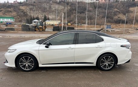 Toyota Camry, 2020 год, 2 700 000 рублей, 6 фотография