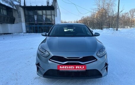 KIA cee'd III, 2022 год, 2 270 000 рублей, 32 фотография