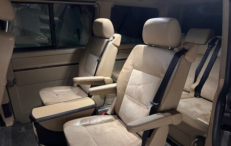 Volkswagen Multivan T5, 2007 год, 699 999 рублей, 17 фотография