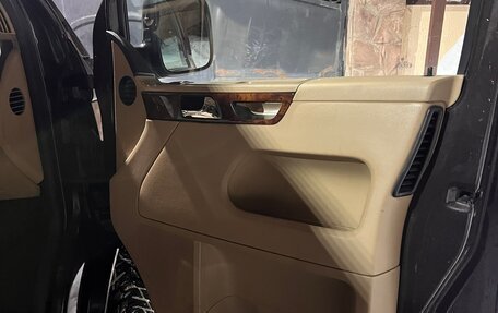 Volkswagen Multivan T5, 2007 год, 699 999 рублей, 20 фотография