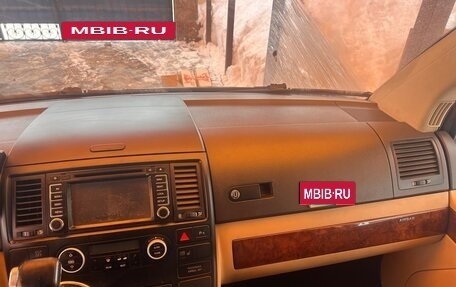 Volkswagen Multivan T5, 2007 год, 699 999 рублей, 26 фотография